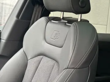 Audi Q8 50 TDI quattro/SLine/Pano/Matrix