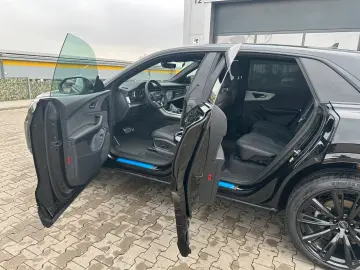 Audi Q8 50 TDI quattro/SLine/Pano/Matrix