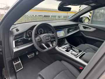 Audi Q8 50 TDI quattro/SLine/Pano/Matrix