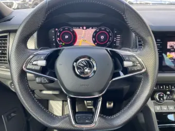Kodiaq 2.0 TDI Sportline 4x4 DSG AHK Pano.Leder