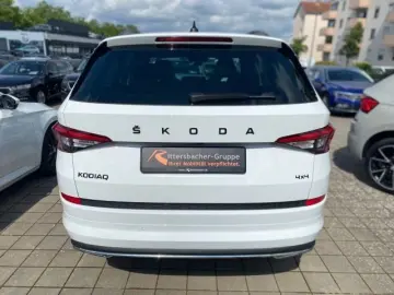 Kodiaq 2.0 TDI Sportline 4x4 DSG AHK Pano.Leder