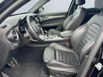 Stelvio 2.2 Diesel Q4 Veloce *Pano*Navi*Premium*