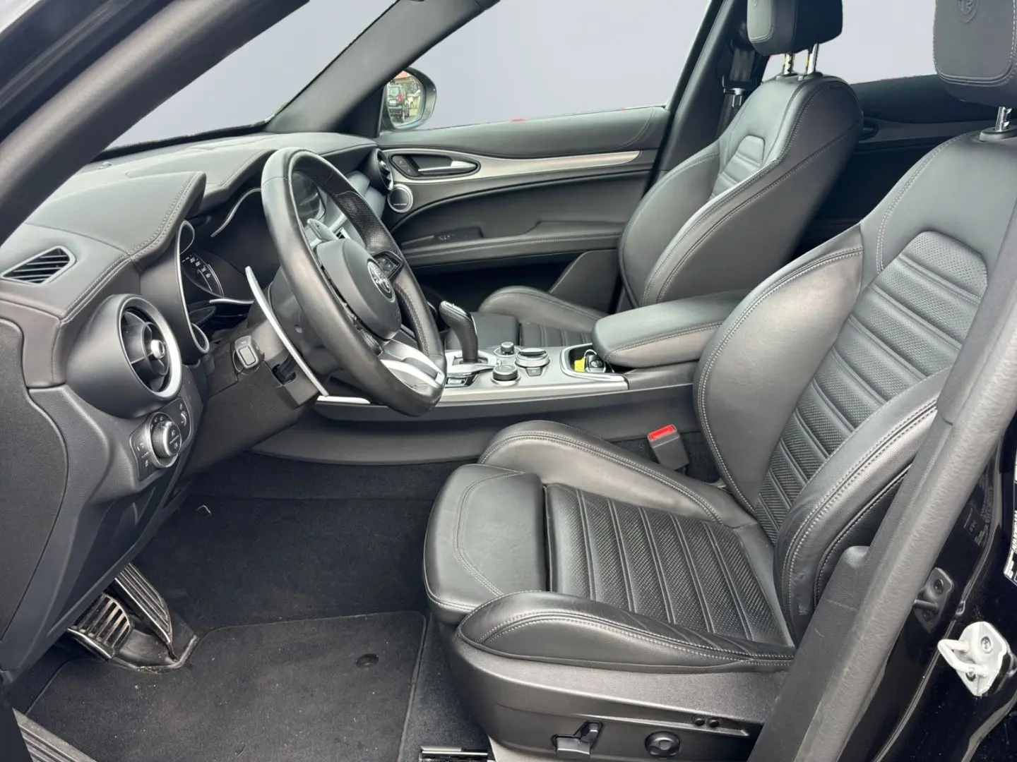 Stelvio 2.2 Diesel Q4 Veloce *Pano*Navi*Premium*