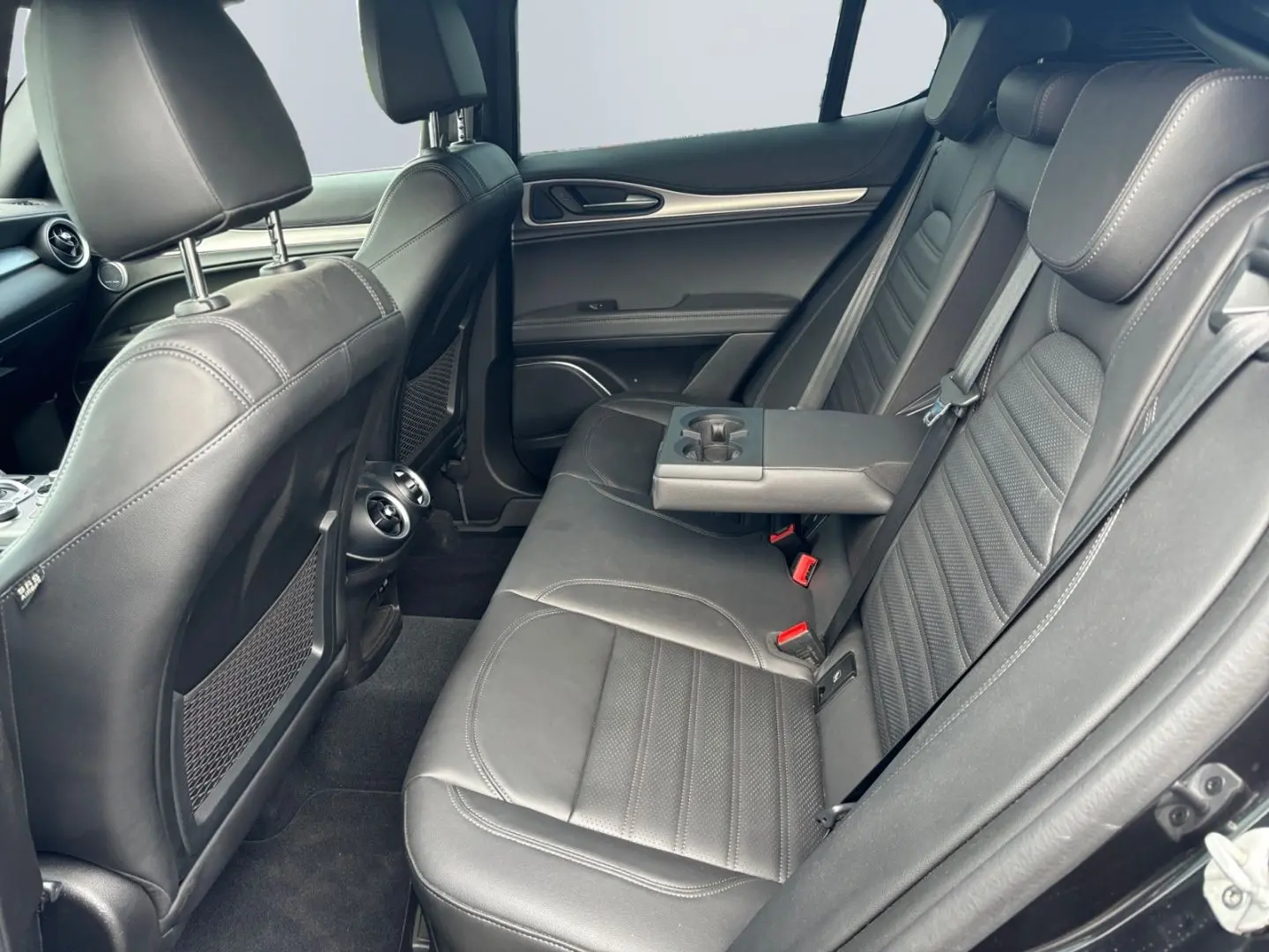 Stelvio 2.2 Diesel Q4 Veloce *Pano*Navi*Premium*