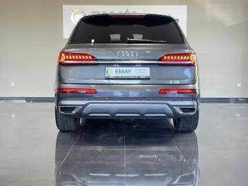 Q7 55 TFSI quattro S line //Leder/LED/Head-UP//
