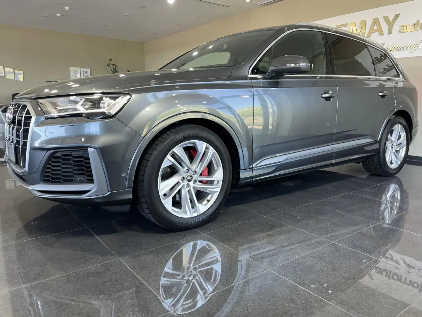 Q7 55 TFSI quattro S line //Leder/LED/Head-UP//