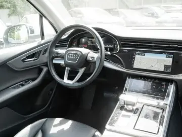 Q7 55 TFSI quattro Matrix LED AHK Allradlkg. HuD