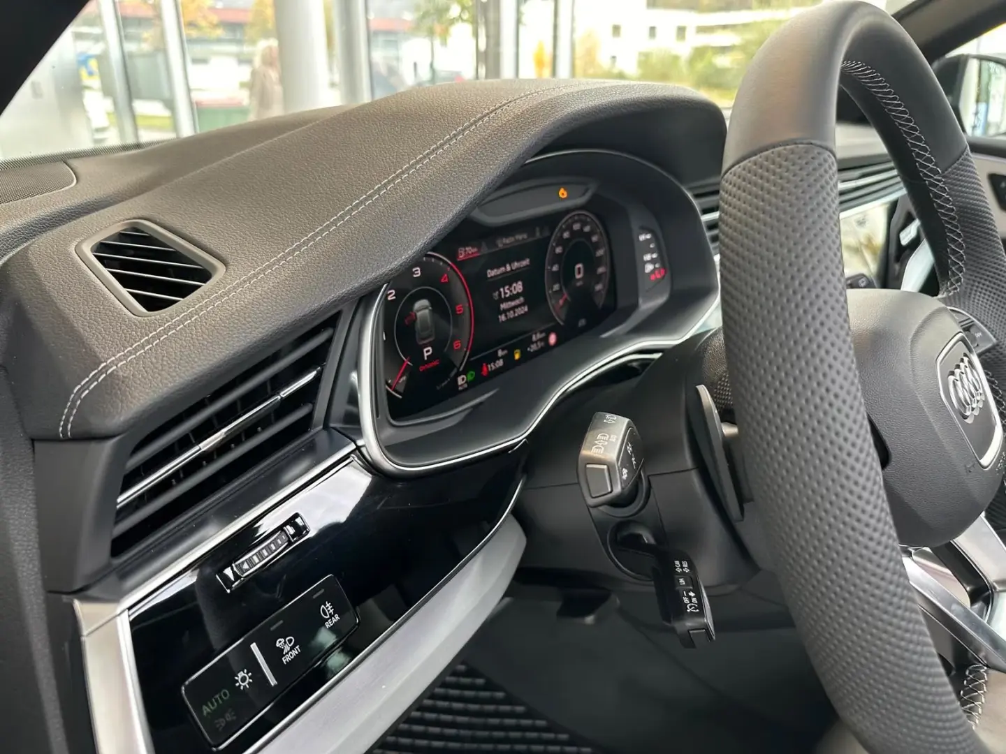 Audi Q8 50TDI Facelift/sw-sw/SLine/Mtx
