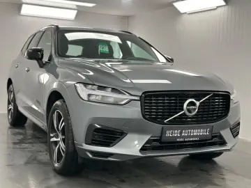 XC60 R Design T8  Recharge Plug-In Hybrid AWD