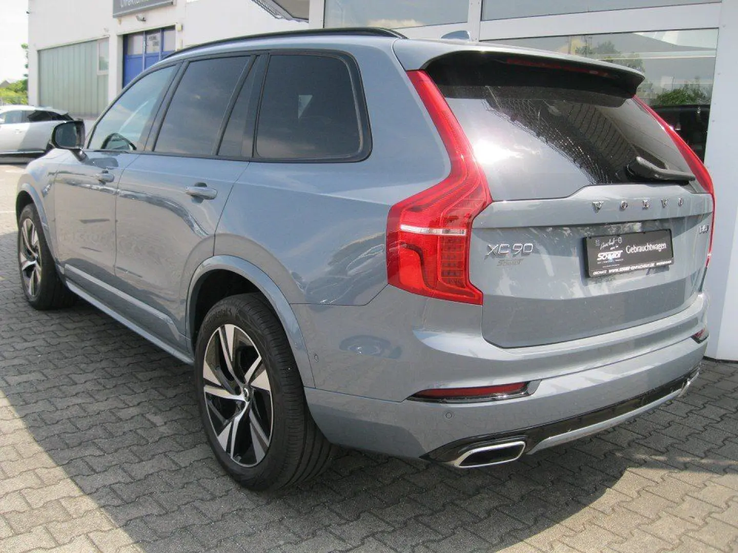 XC90 B6 Benzin R-Design XC90 B6 Benzin R-Design