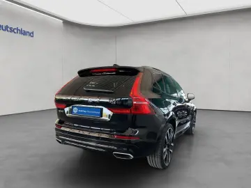 XC60 T8 Twin-Engine AWD R-Design Glasd 22'' Head