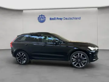 XC60 T8 Twin-Engine AWD R-Design Glasd 22'' Head