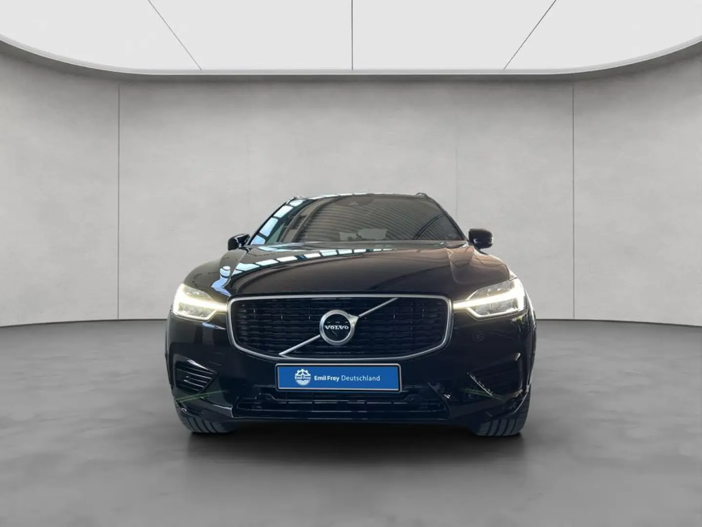 XC60 T8 Twin-Engine AWD R-Design Glasd 22'' Head