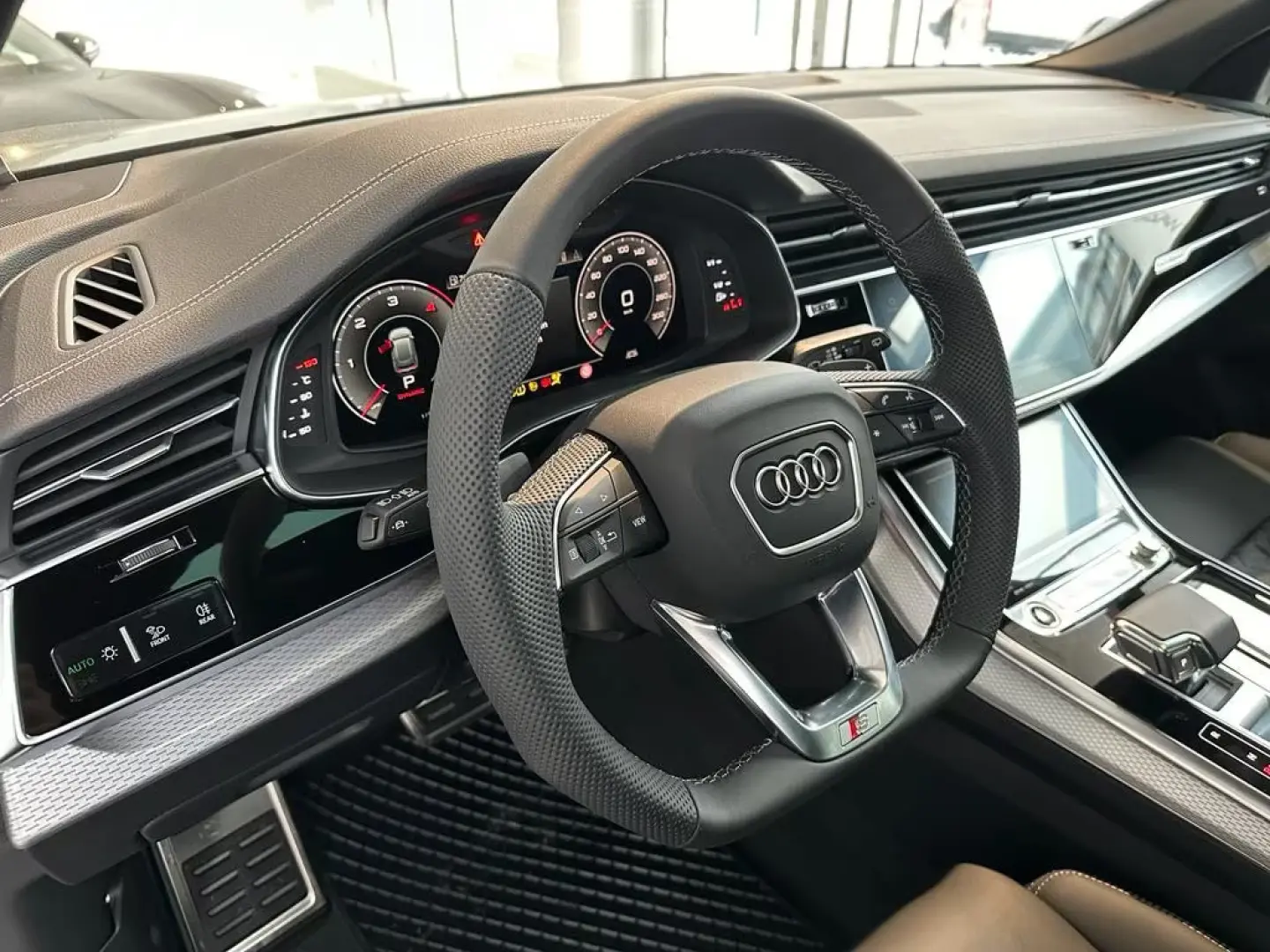 Audi Q8 50TDI Facelift/sw-sw/SLine