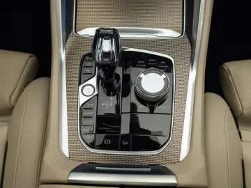 BMW X6 40i xDrive M H&K Pano SkyLounge 360