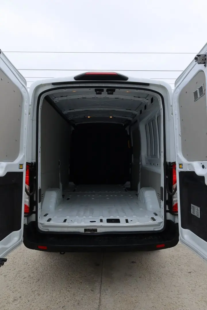FORD TRANSIT L3H2 130CP TRACTIUNE SPATE