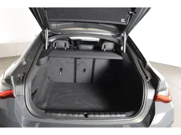 430 Gran Coupe i M Sport Panoramadach HiFi Drivi