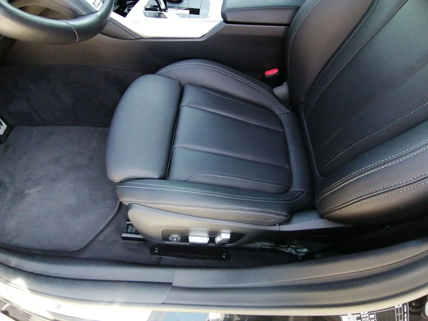 430 Gran Coupe i M-SPORT LED NAVI PDC SHZ HUD