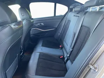 M340i xDrive 19