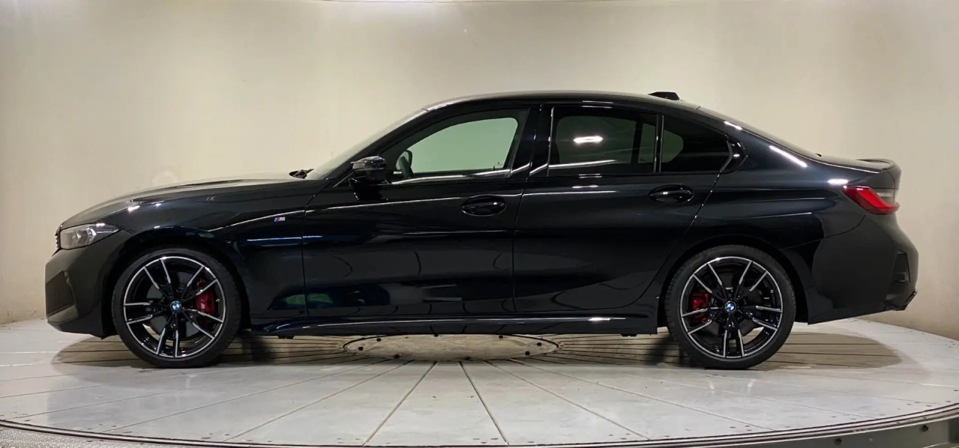 M340i xDrive Limousine Standhzg DA PA 360° HUD
