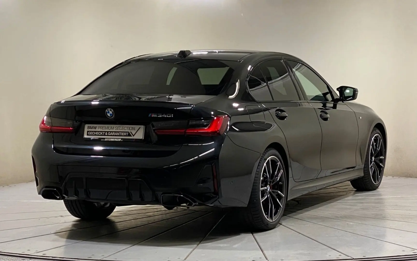 M340i xDrive Limousine Standhzg DA PA 360° HUD