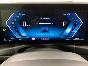 M340i xDrive Limousine Standhzg DA PA 360° HUD