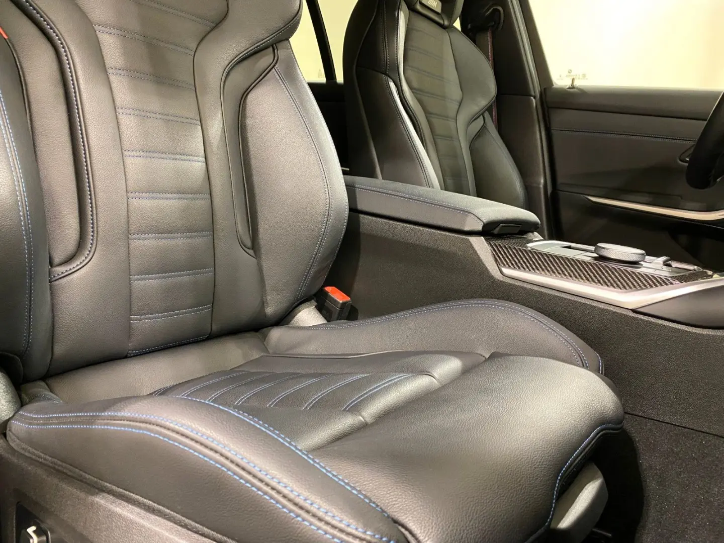 M340i xDrive Limousine Standhzg DA PA 360° HUD