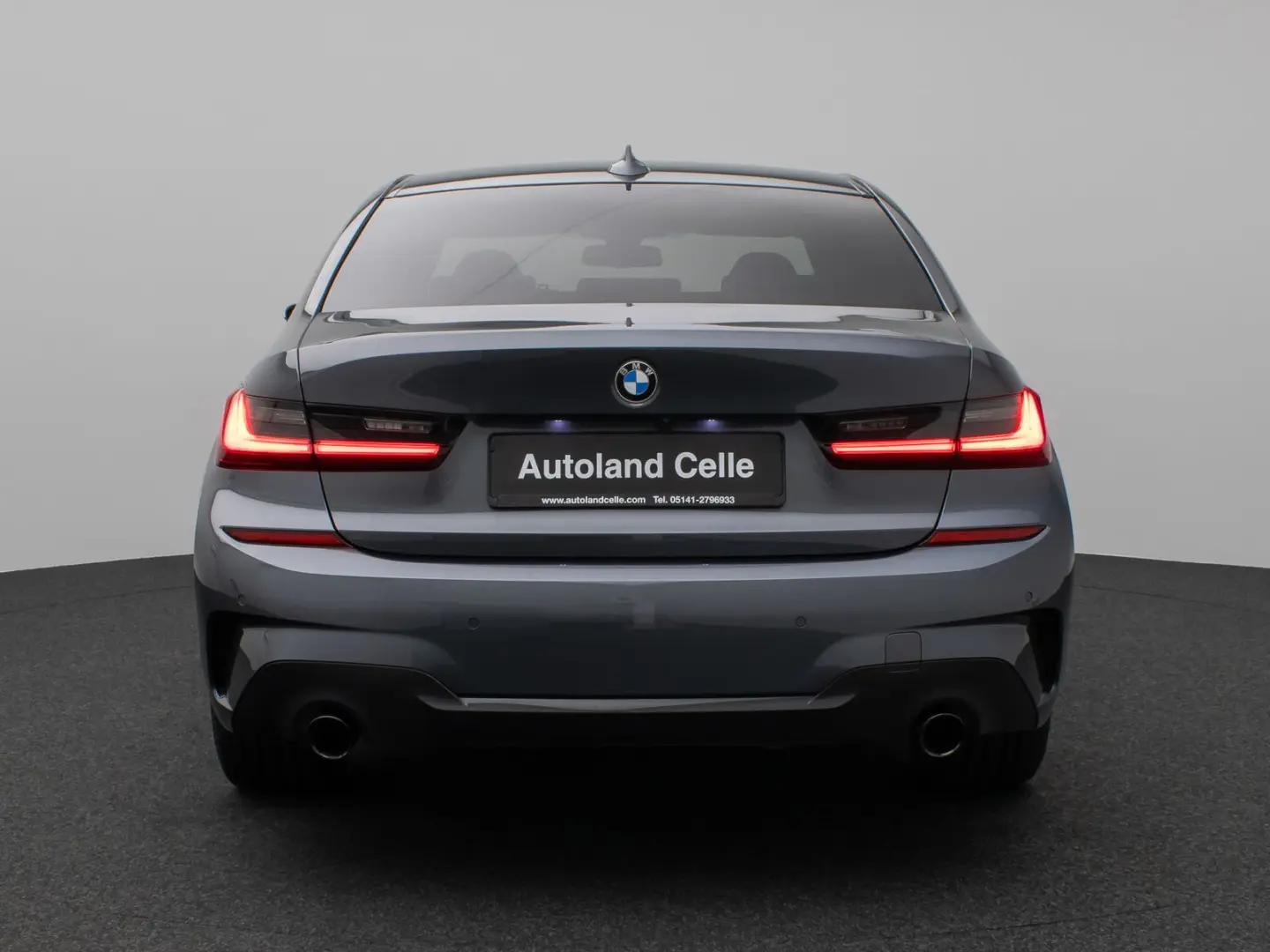330i xD M Sport Kamera Laser HUD DAB Komfort 19