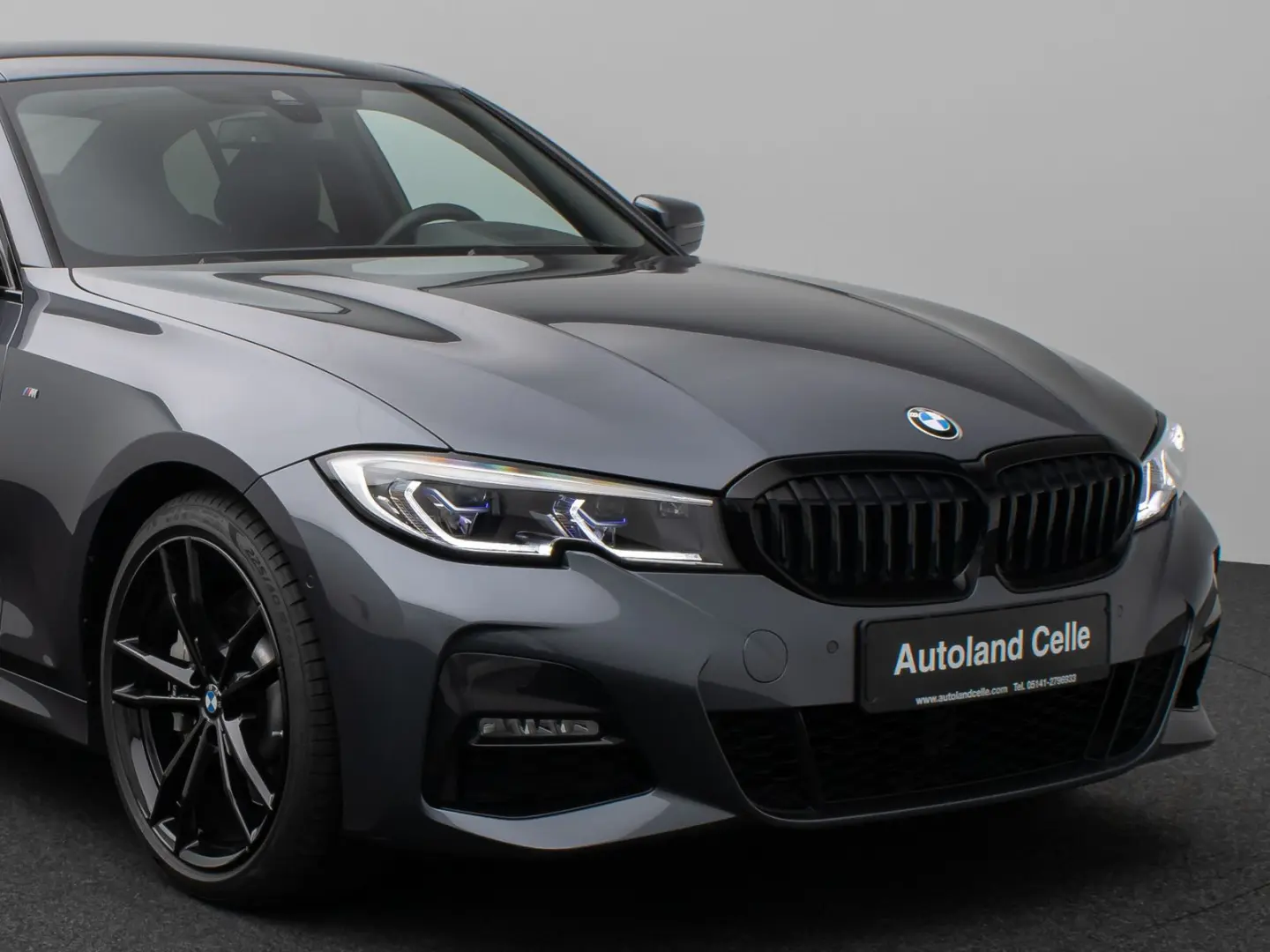 330i xD M Sport Kamera Laser HUD DAB Komfort 19