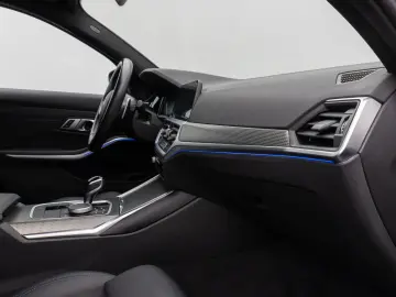 330i xD M Sport Kamera Laser HUD DAB Komfort 19