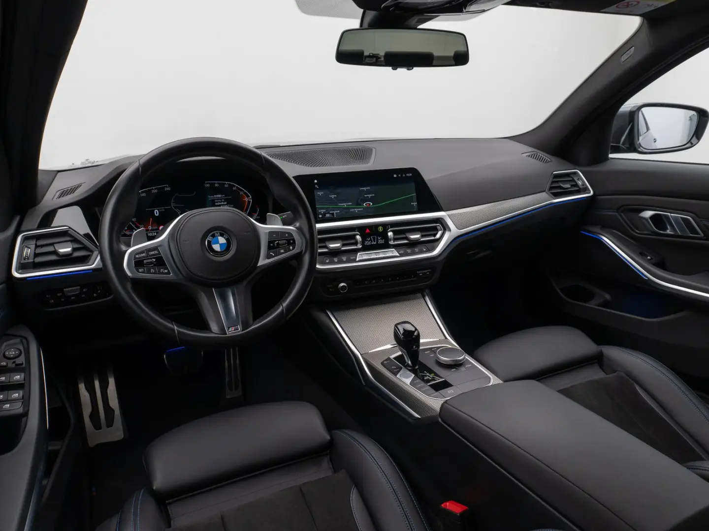 330i xD M Sport Kamera Laser HUD DAB Komfort 19