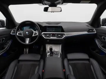 330i xD M Sport Kamera Laser HUD DAB Komfort 19