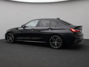 330i xD M Sport Kamer DAB HiFi Stop&Go Alarm 19