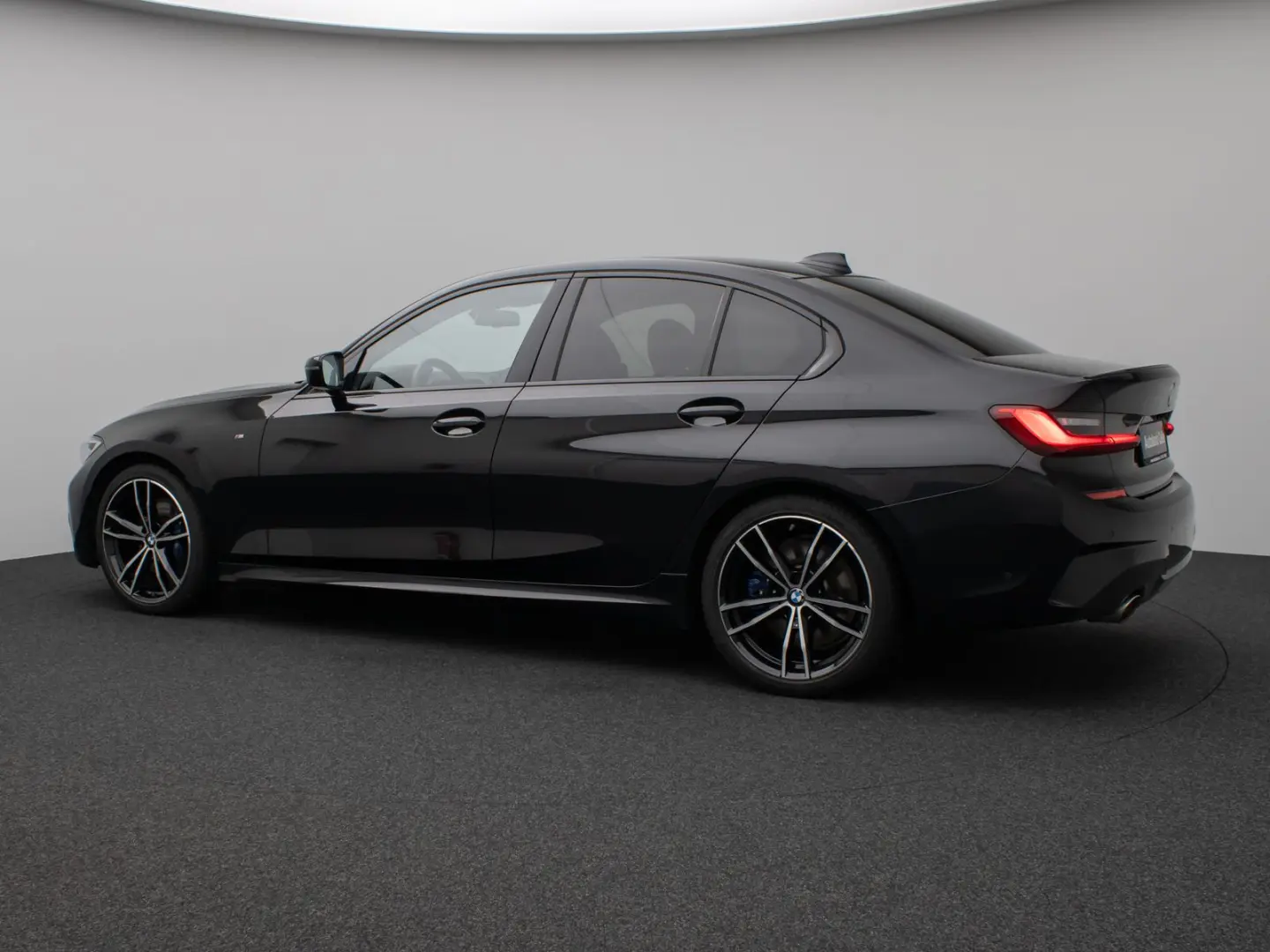 330i xD M Sport Kamer DAB HiFi Stop&Go Alarm 19