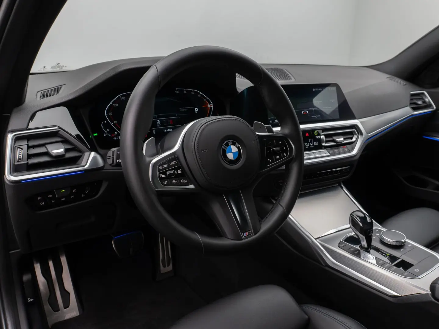 330i xD M Sport Kamer DAB HiFi Stop&Go Alarm 19