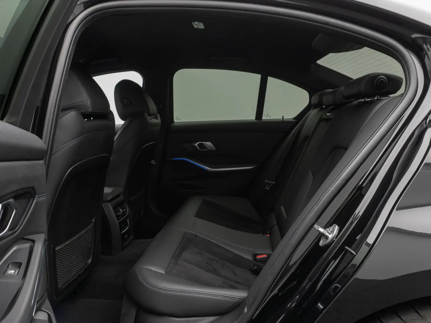 330i xD M Sport Kamer DAB HiFi Stop&Go Alarm 19