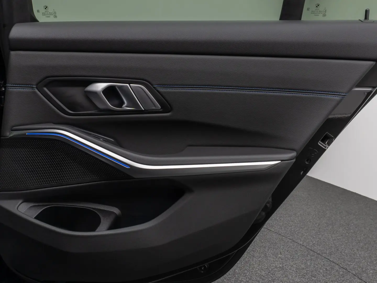 330i xD M Sport Kamer DAB HiFi Stop&Go Alarm 19