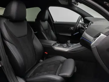 330i xD M Sport Kamer DAB HiFi Stop&Go Alarm 19