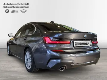 330i Limousine*M Sportpaket*Head-Up*Hifi*Pano*DA