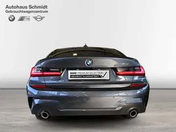 330i Limousine*M Sportpaket*Head-Up*Hifi*Pano*DA