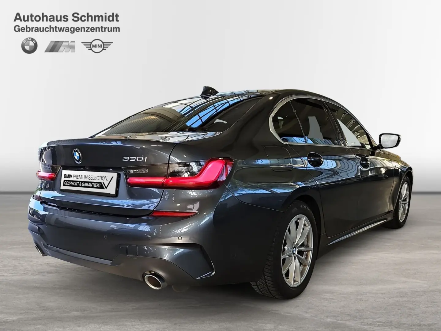 330i Limousine*M Sportpaket*Head-Up*Hifi*Pano*DA