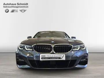 330i Limousine*M Sportpaket*Head-Up*Hifi*Pano*DA