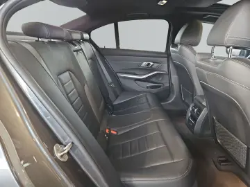 330i Limousine*M Sportpaket*Head-Up*Hifi*Pano*DA
