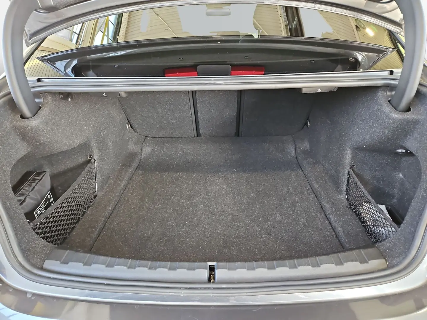 330i Limousine*M Sportpaket*Head-Up*Hifi*Pano*DA