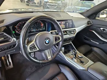 330i Limousine*M Sportpaket*Head-Up*Hifi*Pano*DA