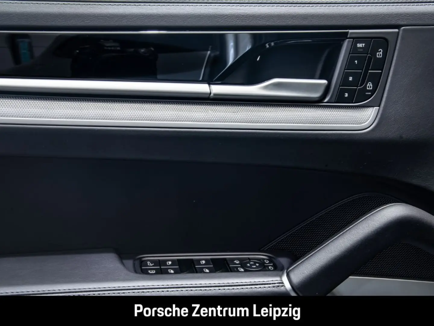 Cayenne S E-Hybrid SportDesign Sportabgas InnoDr