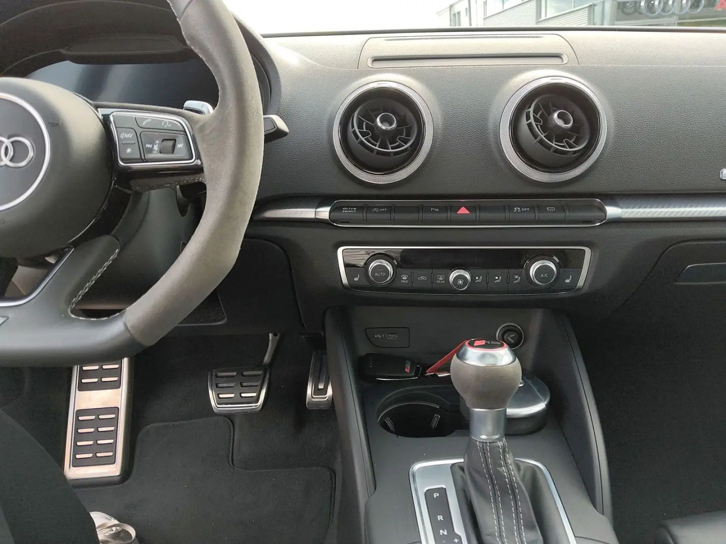 RS3 Limo Pano B&O MagRide V-Max RS-AGA Matrix