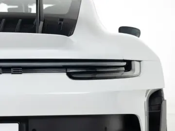 911 GT3 RS - Weissach - PCCB - Clubsport - Lift