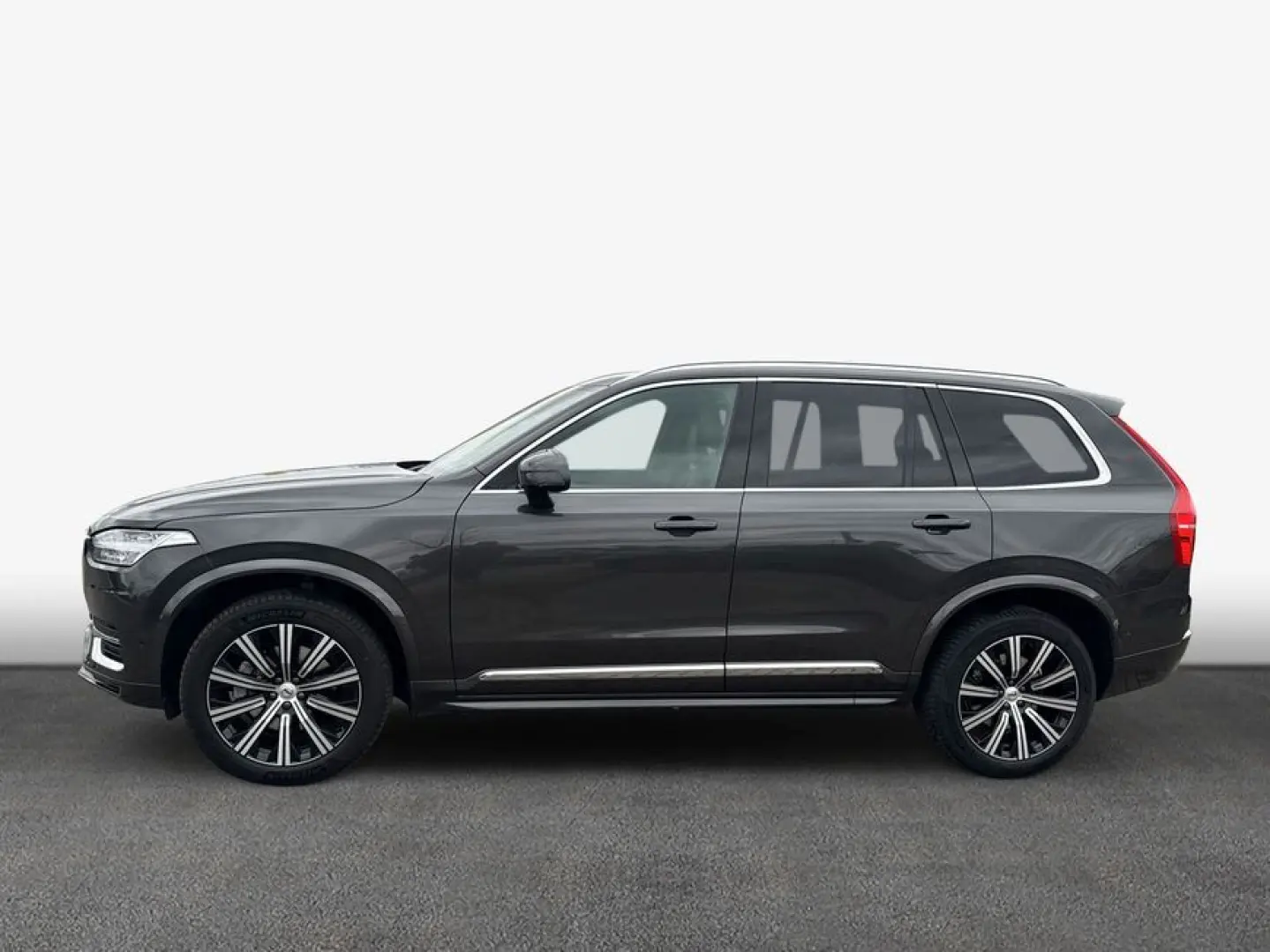 XC90 B5 AWD Plus-Bright 7Sitzer Glasd 360° Stand