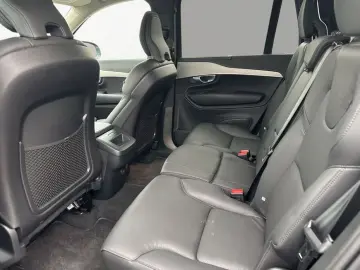 XC90 B5 AWD Plus-Bright 7Sitzer Glasd 360° Stand